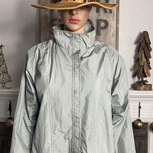 Gorgeous Vintage Ice Blue Lightweight Jacket